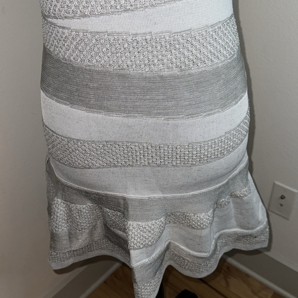 John John sleeveless ruffle hem sweater knit striped gray silver mini dress Sz S - Picture 3 of 9
